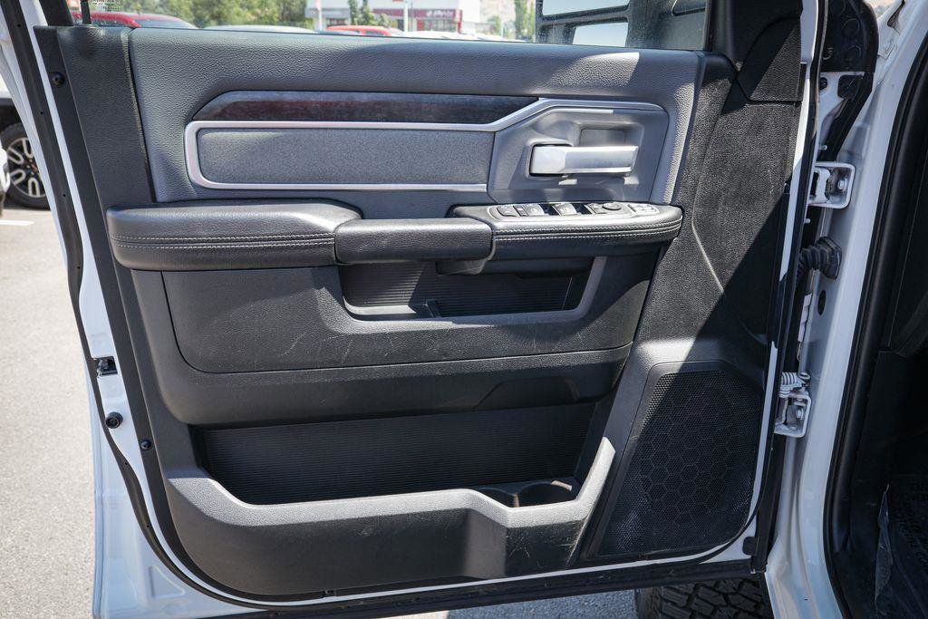 Used 2023 RAM 3500 Big Horn w/ Level 1 Equipment Group image 15