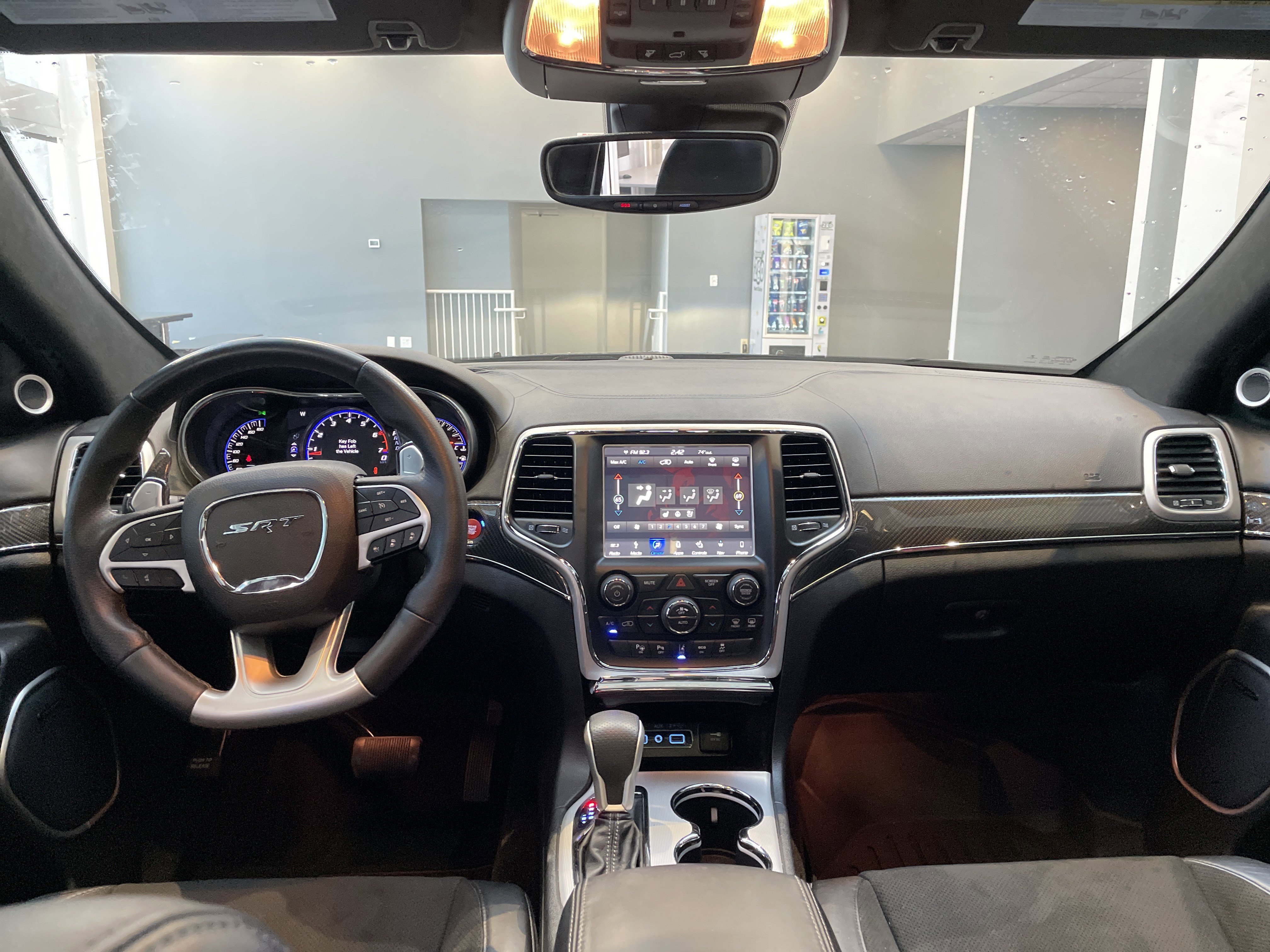 Used 2018 Jeep Grand Cherokee SRT AWD/4WD image 34