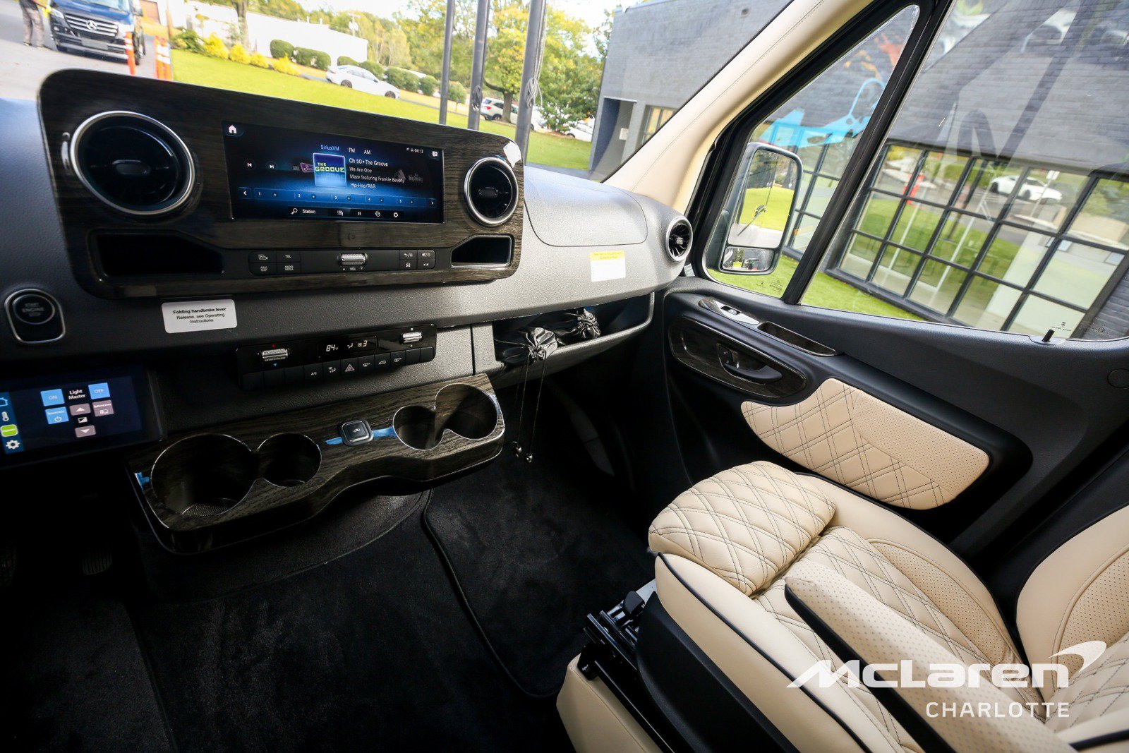 Used 2023 Mercedes-Benz Sprinter 3500 image 12