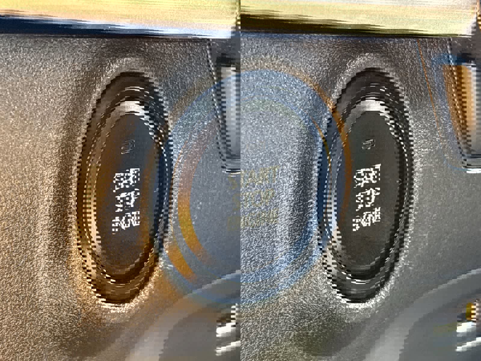 Used 2020 MAZDA MAZDA3 Sedan image 28