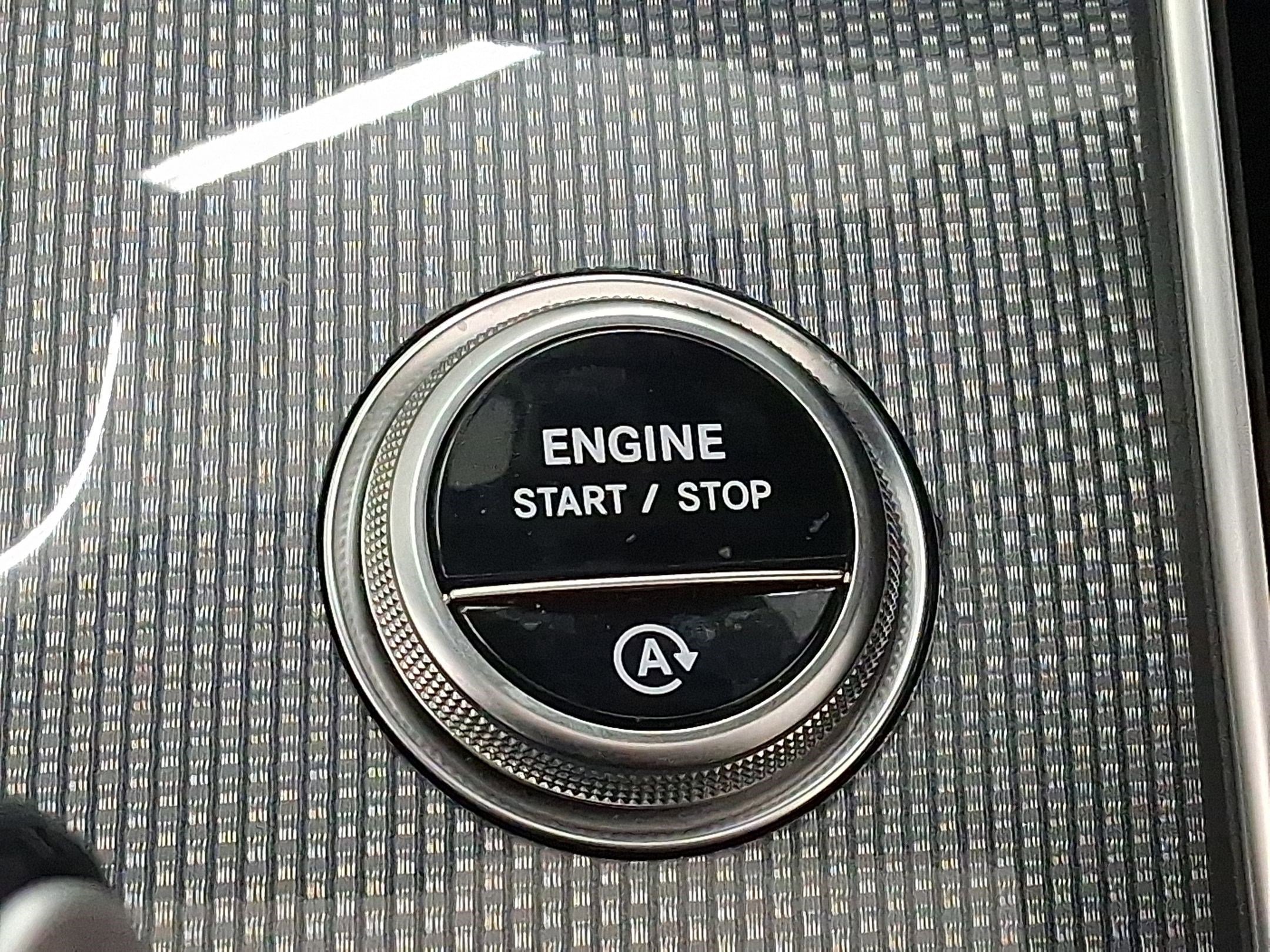 Used 2025 Mercedes-Benz CLE 300 4MATIC Cabriolet image 21