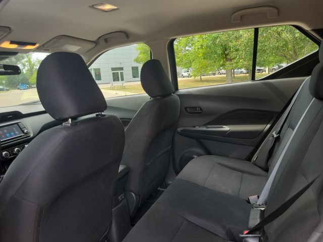Used 2025 Nissan Kicks Play S FWD image 28
