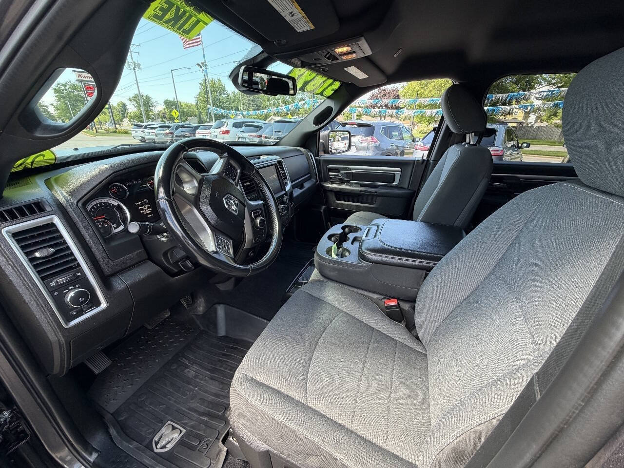 Used 2022 RAM 1500 Warlock AWD/4WD image 11