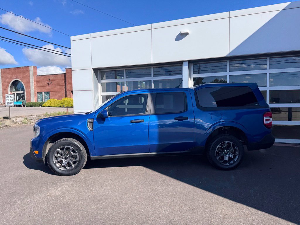 Used 2023 Ford Maverick XLT w/ XLT Luxury Package FWD image 2