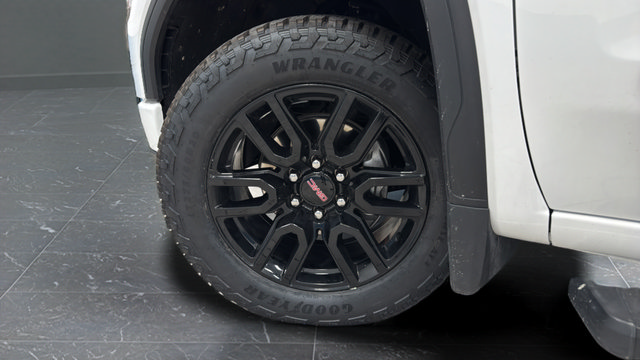 Used 2024 GMC Sierra 1500 Elevation AWD/4WD image 34