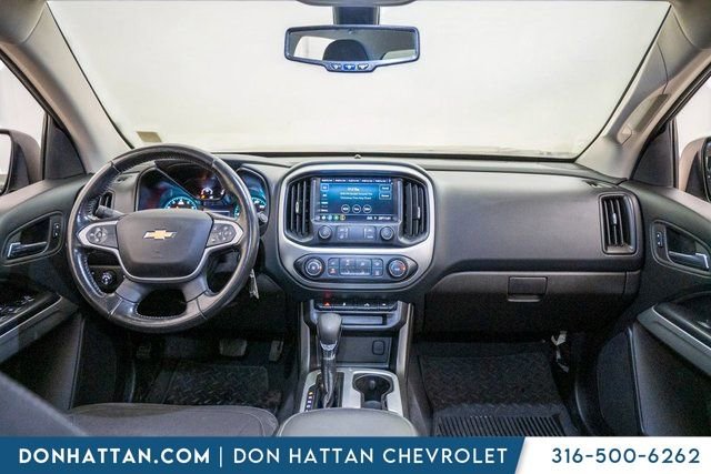Used 2022 Chevrolet Colorado LT w/ LT Convenience Package image 3