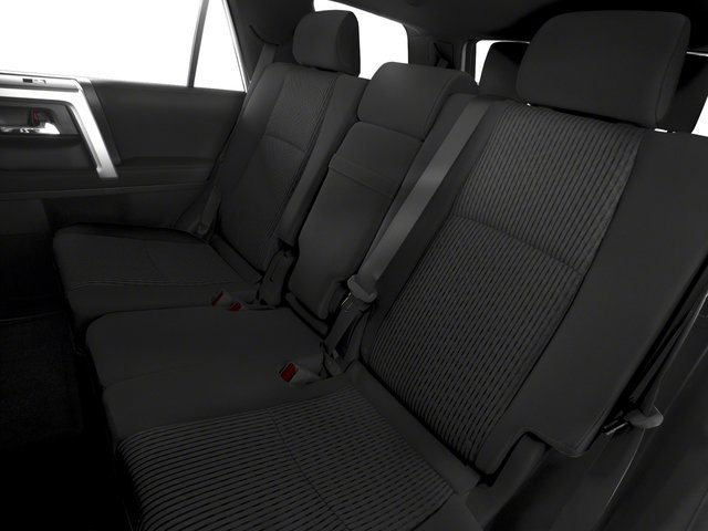 Used 2017 Toyota 4Runner SR5 AWD/4WD image 18