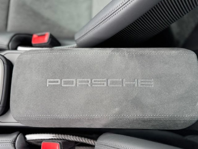 Used 2026 Porsche 911 Carrera GTS RWD image 34
