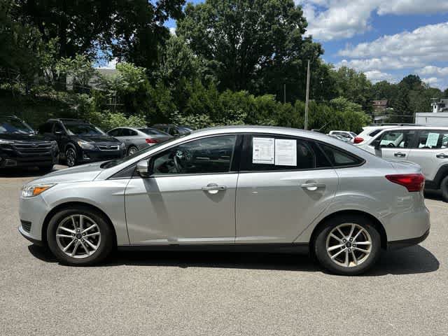 Used 2016 Ford Focus SE FWD video 2