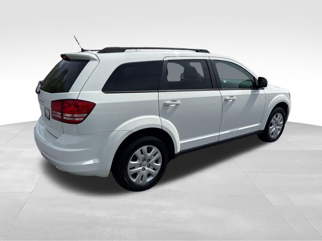 Used 2017 Dodge Journey SE w/ Flexible Seating Group image 6