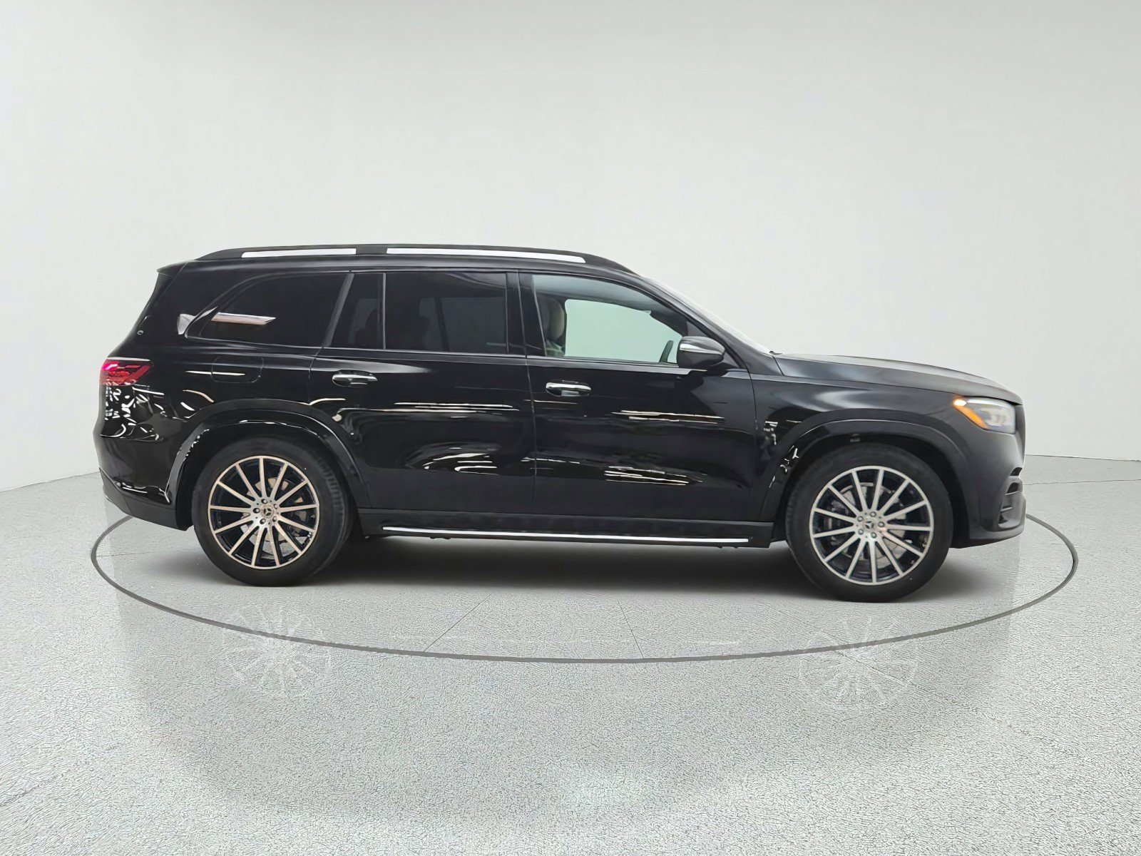 New 2026 Mercedes-Benz GLS 450 4MATIC image 4