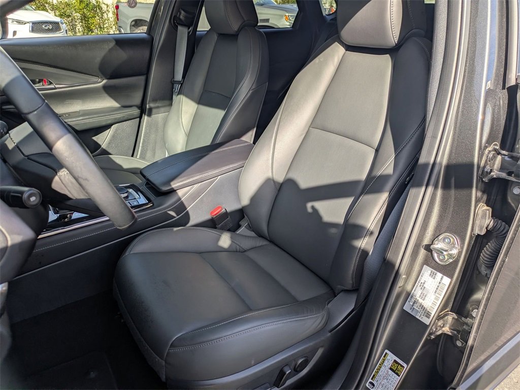 Used 2025 MAZDA CX-30 AWD 2.5 S w/ Preferred Package image 14