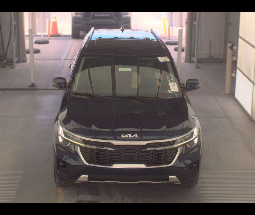 Used 2024 Kia Seltos EX AWD/4WD image 8
