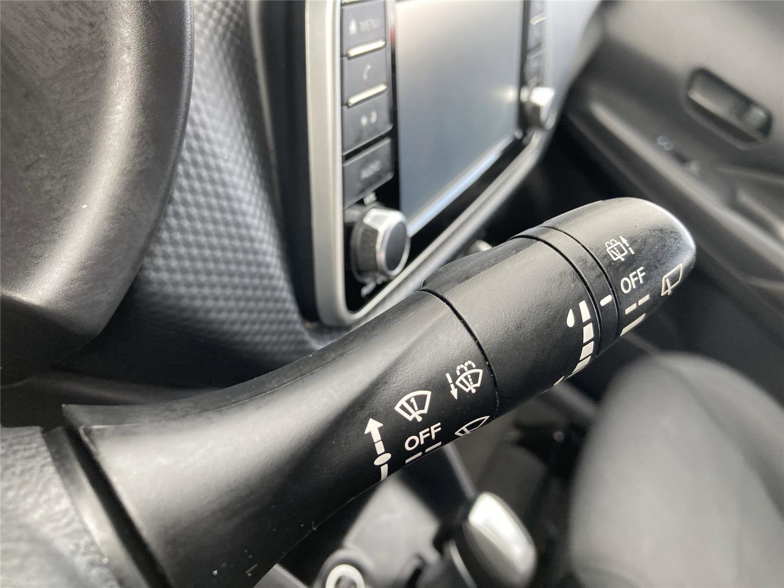 Used 2023 Nissan Kicks S image 22