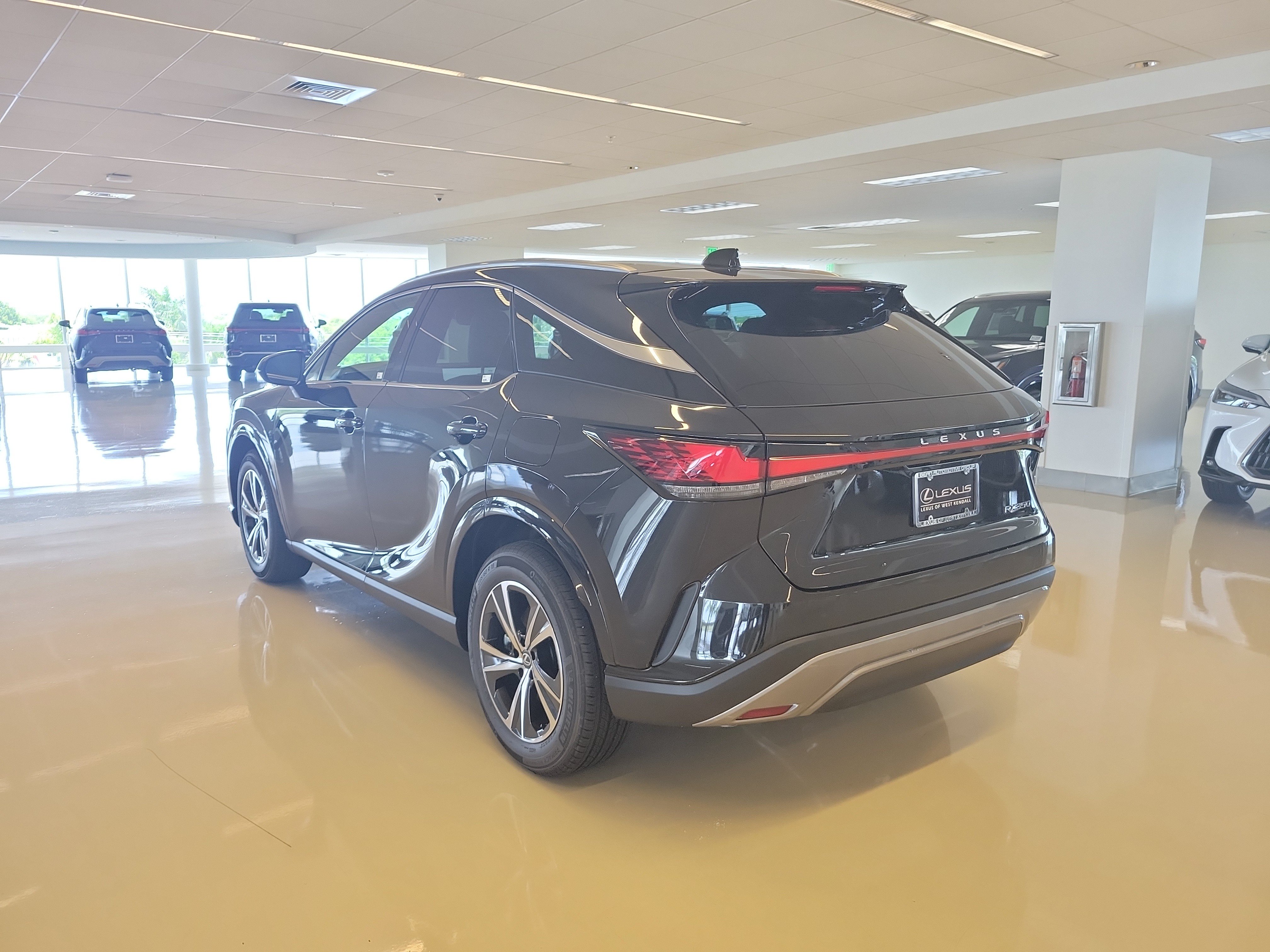 New 2026 Lexus RX 500h F Sport AWD/4WD image 6