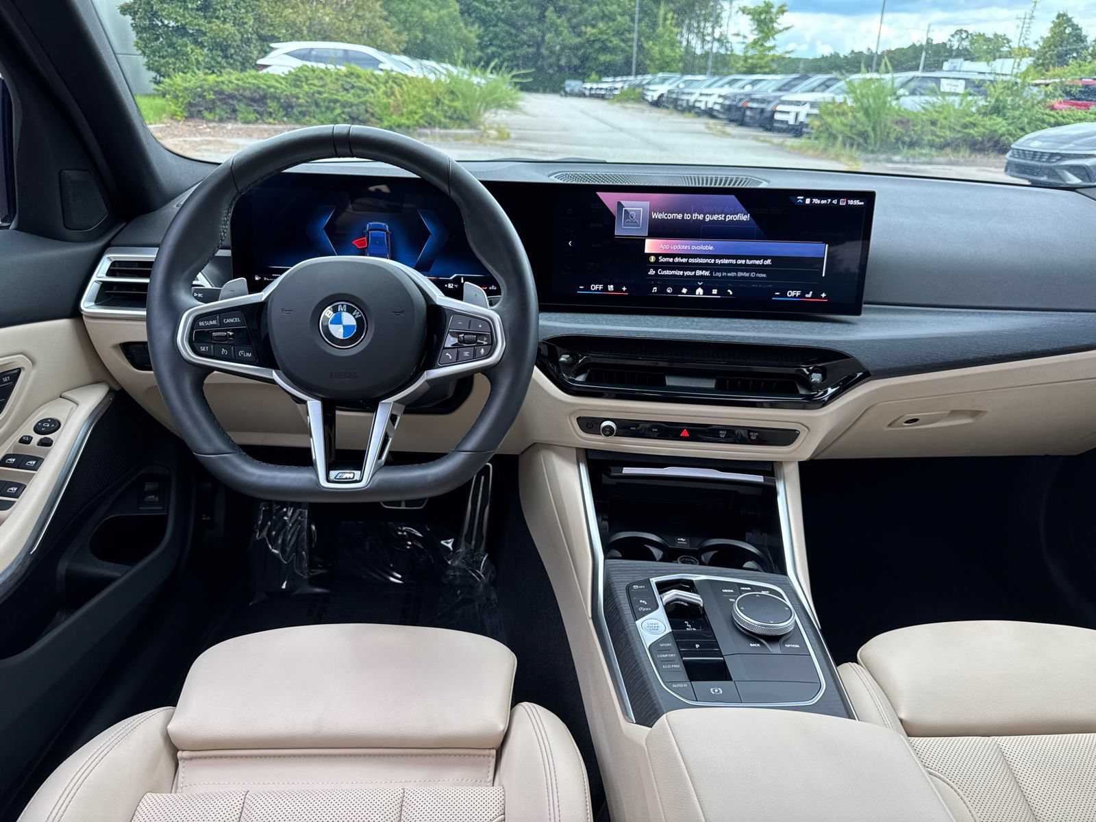 Used 2025 BMW 330i Sedan w/ M Sport Package RWD image 22