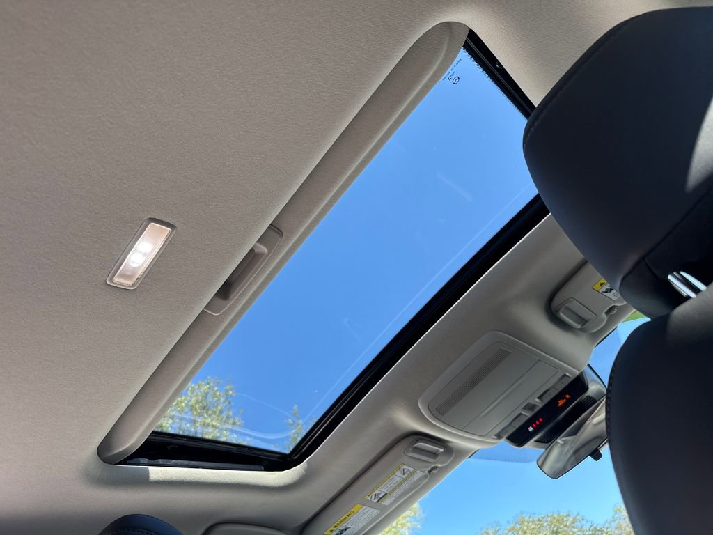 Used 2025 MAZDA CX-30 AWD 2.5 S w/ Preferred Package image 8