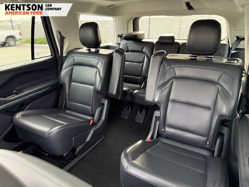 Used 2025 Lincoln Navigator Reserve image 37