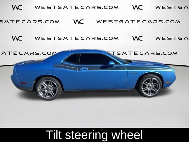 Used 2010 Dodge Challenger R/T RWD image 24