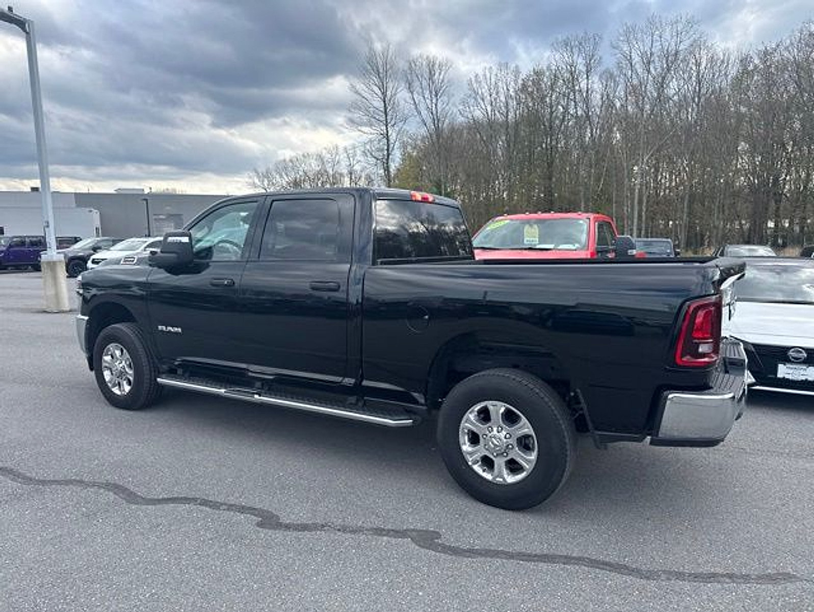 Used 2025 RAM 2500 Big Horn AWD/4WD image 11
