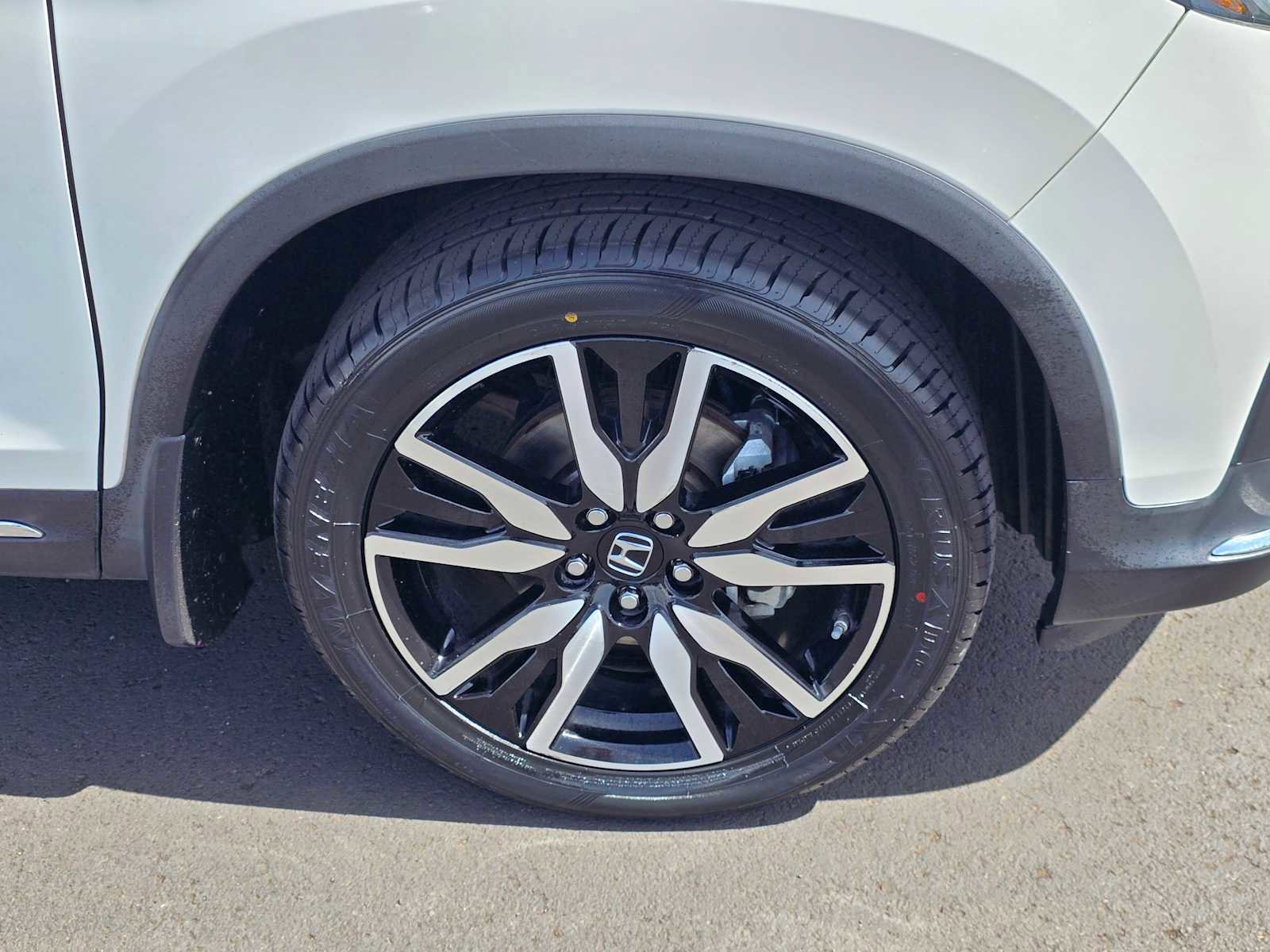 Used 2019 Honda Pilot Elite image 9