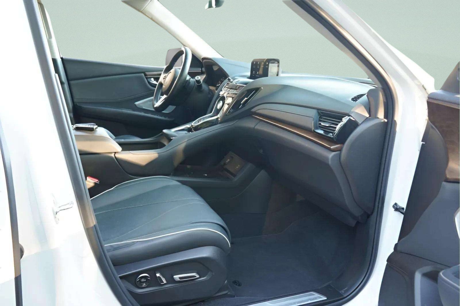 Used 2022 Acura RDX AWD w/ Advance Package image 31