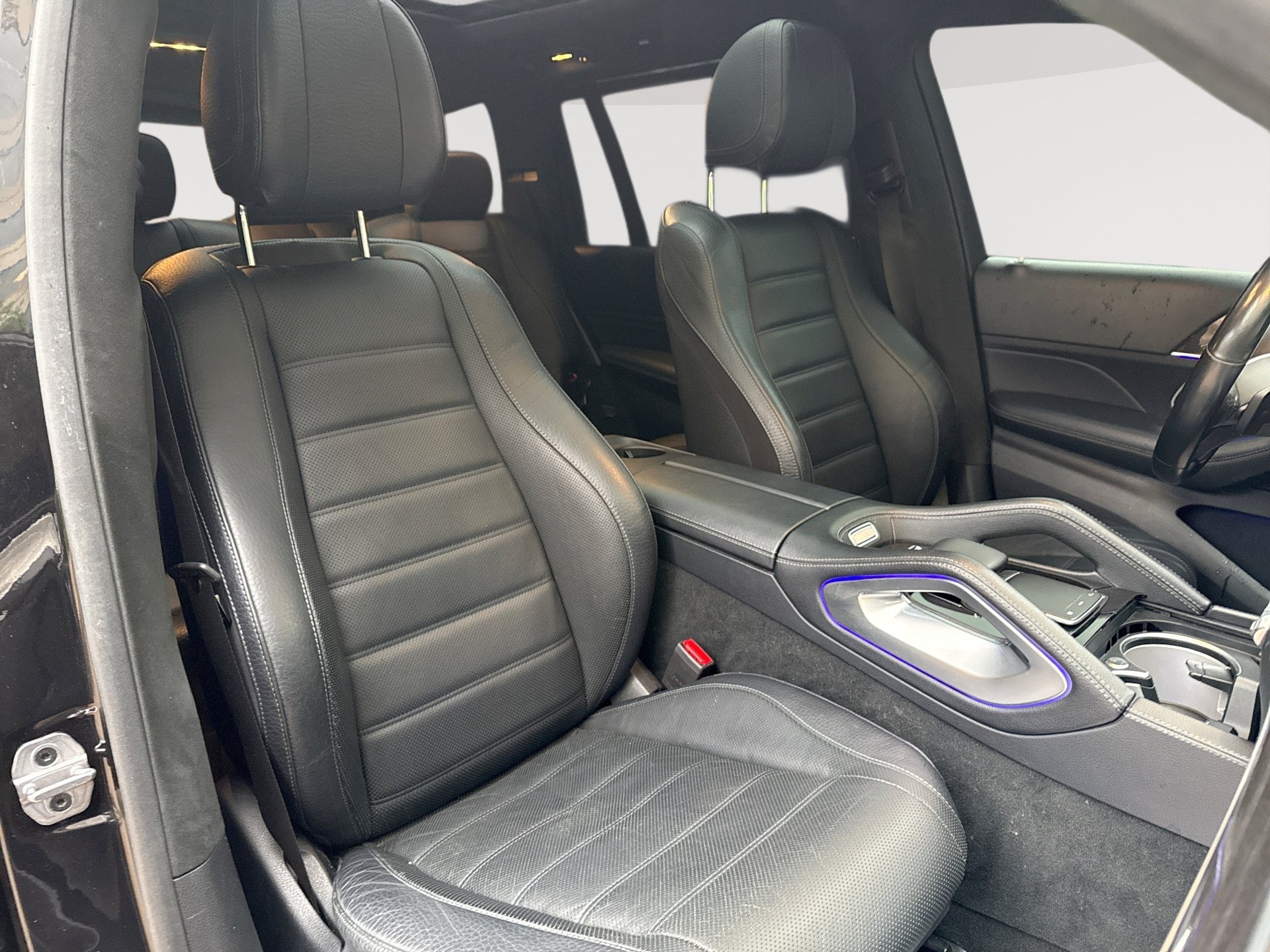 Used 2021 Mercedes-Benz GLS 580 4MATIC image 28