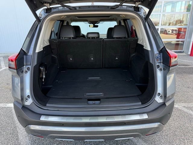 Used 2023 Nissan Rogue SL w/ SL Premium Package image 10