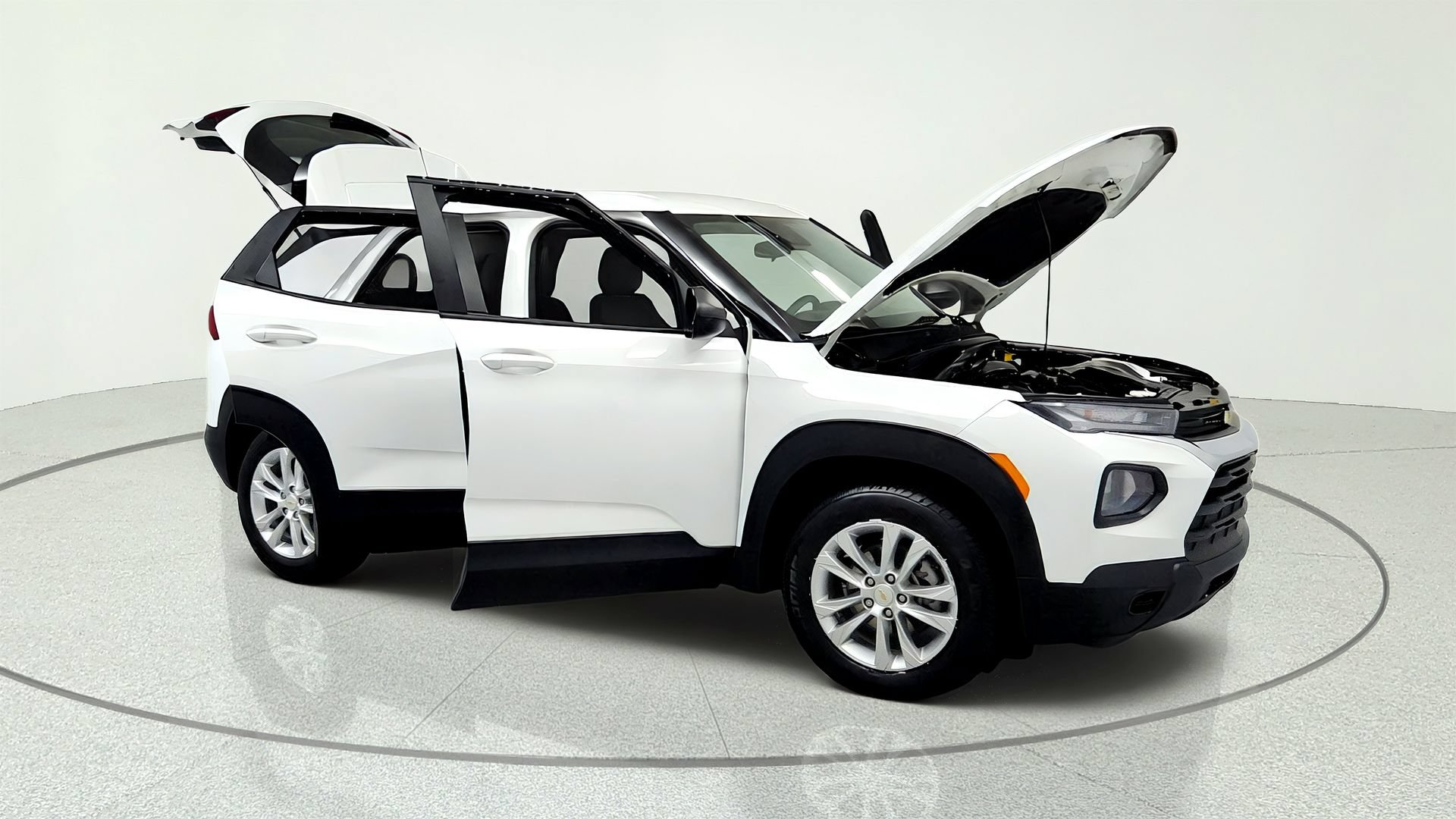 Used 2023 Chevrolet TrailBlazer LS AWD/4WD image 14