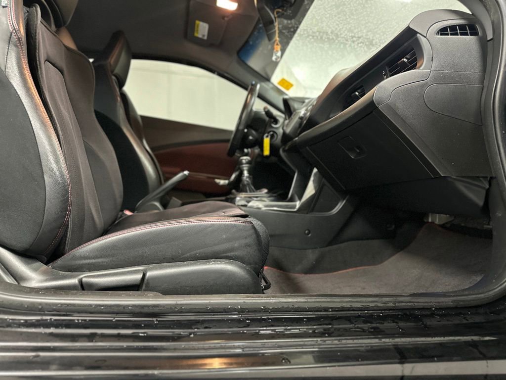 Used 2014 Honda CR-Z EX image 21
