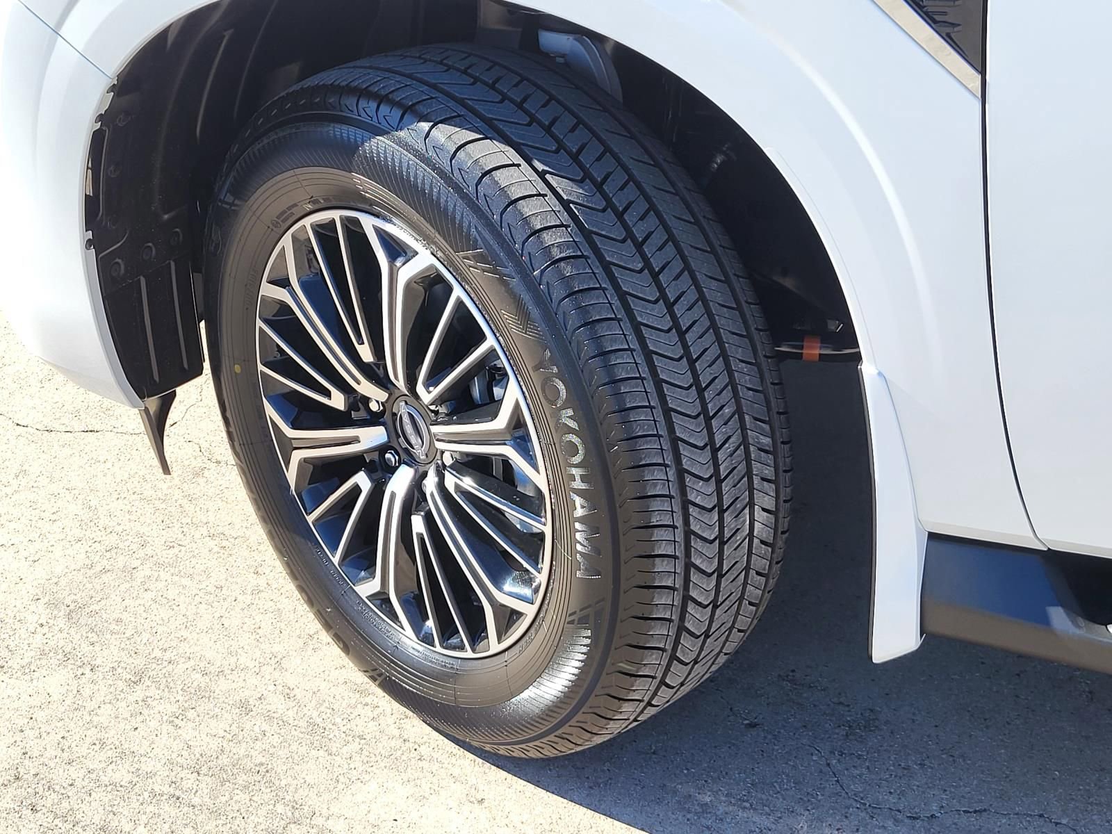New 2026 Nissan Armada SL w/ Captain's Chari Seat Package RWD image 11