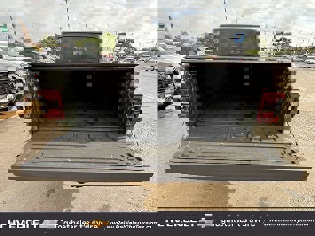 Used 2023 Jeep Gladiator Rubicon w/ LED Lighting Group AWD/4WD image 31