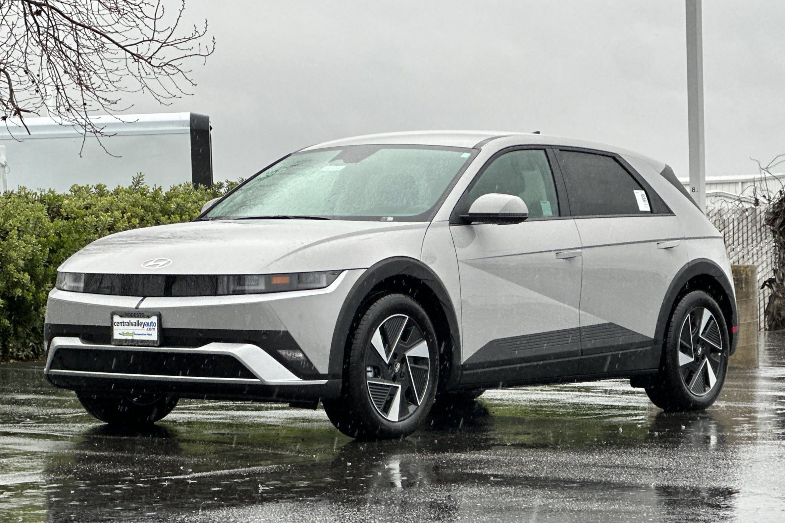 New 2026 Hyundai Ioniq 5 SE image 8