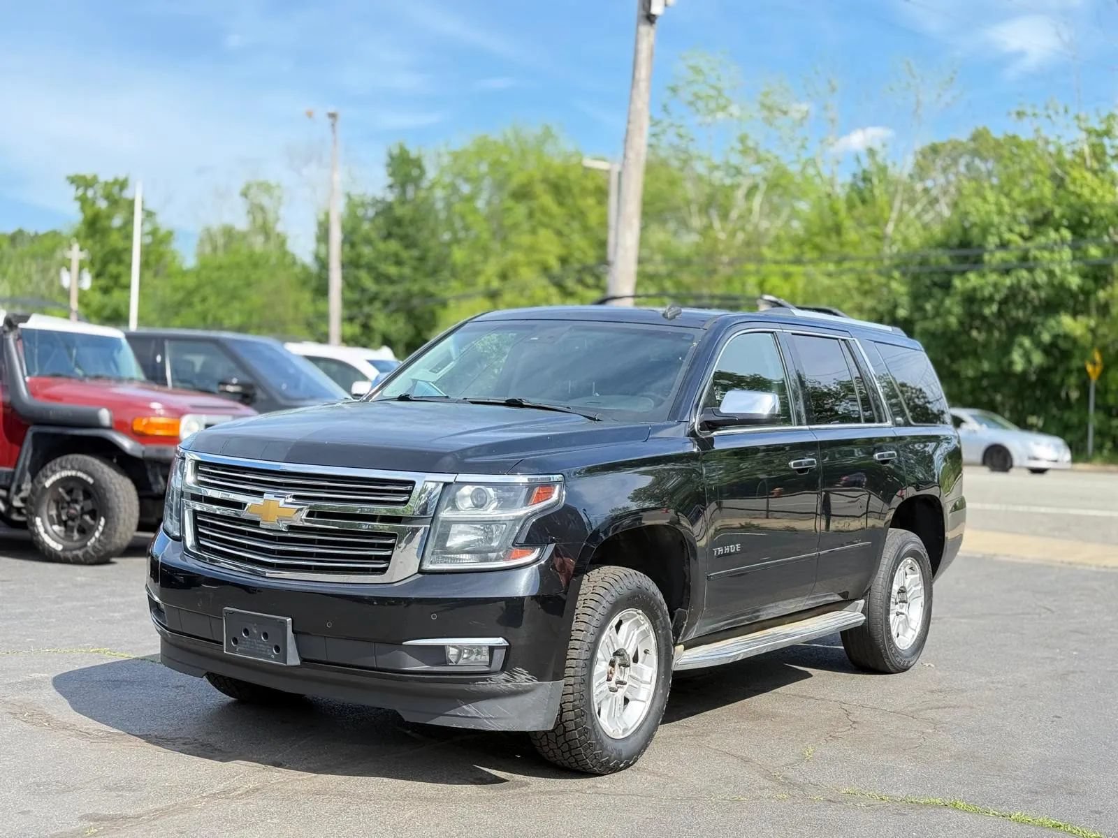 Used 2015 Chevrolet Tahoe LTZ AWD/4WD image 3