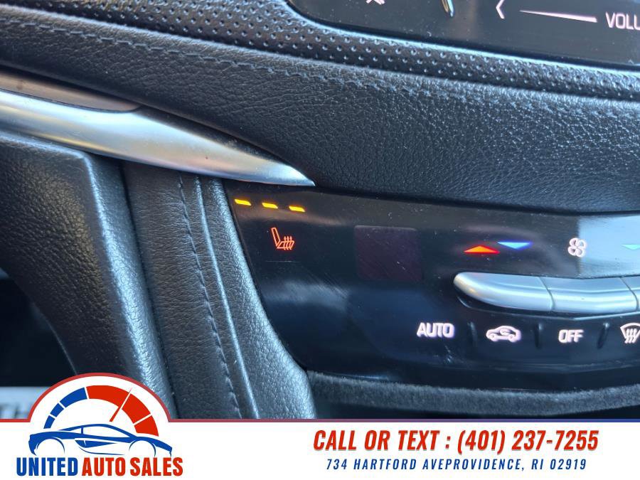 Used 2017 Cadillac XT5 Luxury w/ Driver Awareness Package image 22