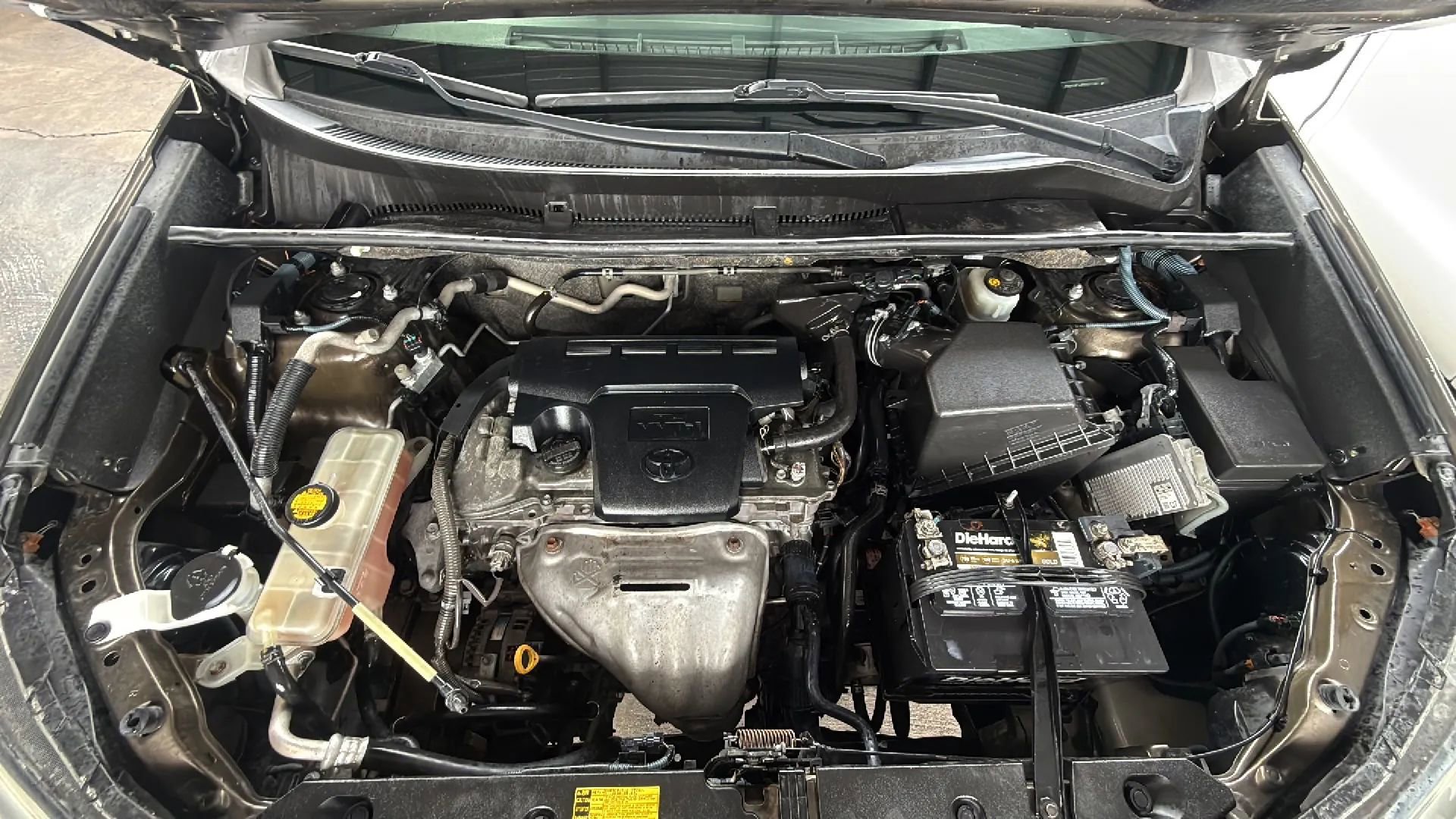 Used 2013 Toyota RAV4 LE image 30