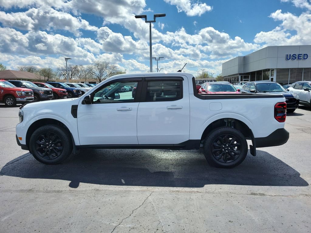 Certified 2024 Ford Maverick Lariat w/ Black Appearance Package image 7