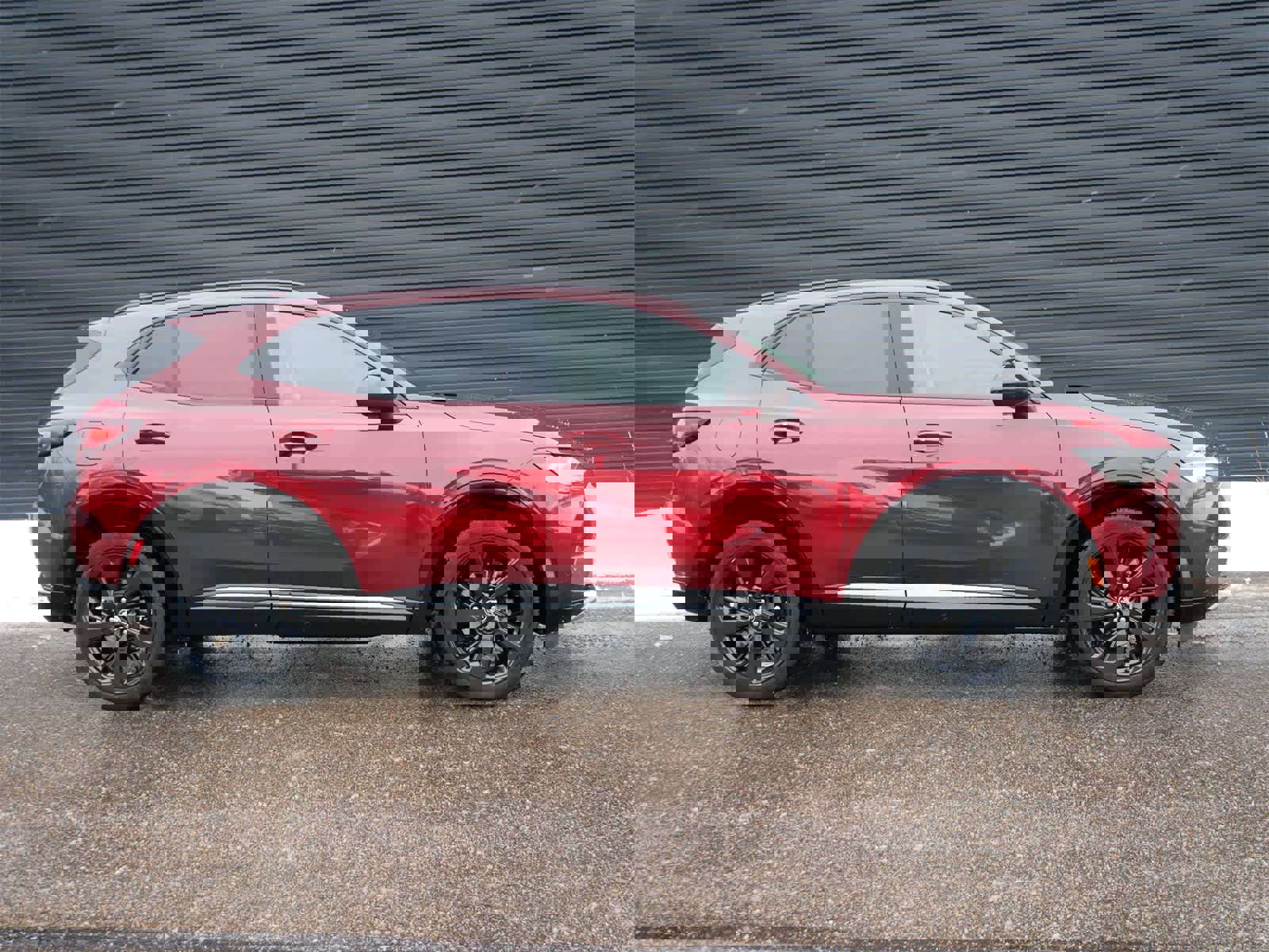 Used 2023 Buick Envision Essence w/ Sport Touring Package image 24