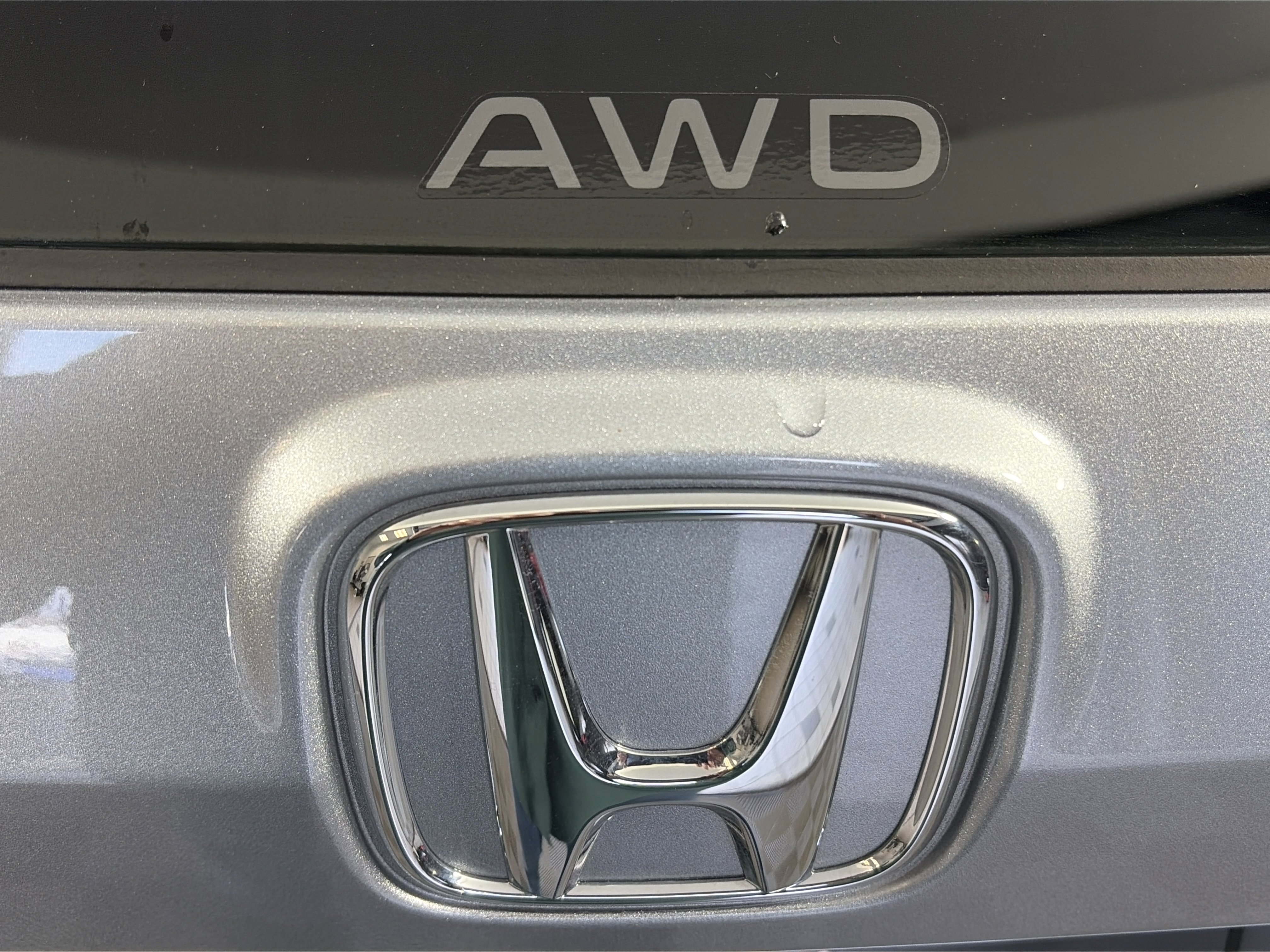 Used 2025 Honda CR-V LX image 16