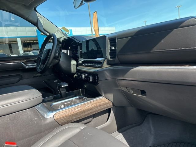 Used 2025 Chevrolet Silverado 1500 LT Trail Boss w/ Convenience Package II image 34