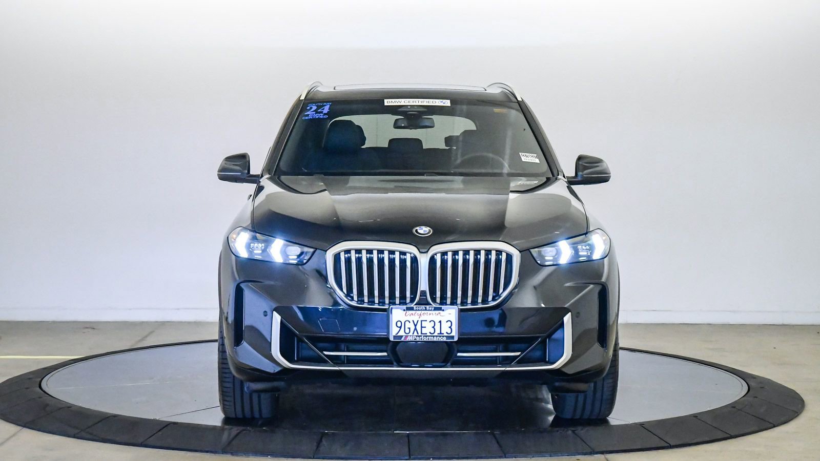 Certified 2024 BMW X5 sDrive40i w/ Parking Assistance Package RWD image 7