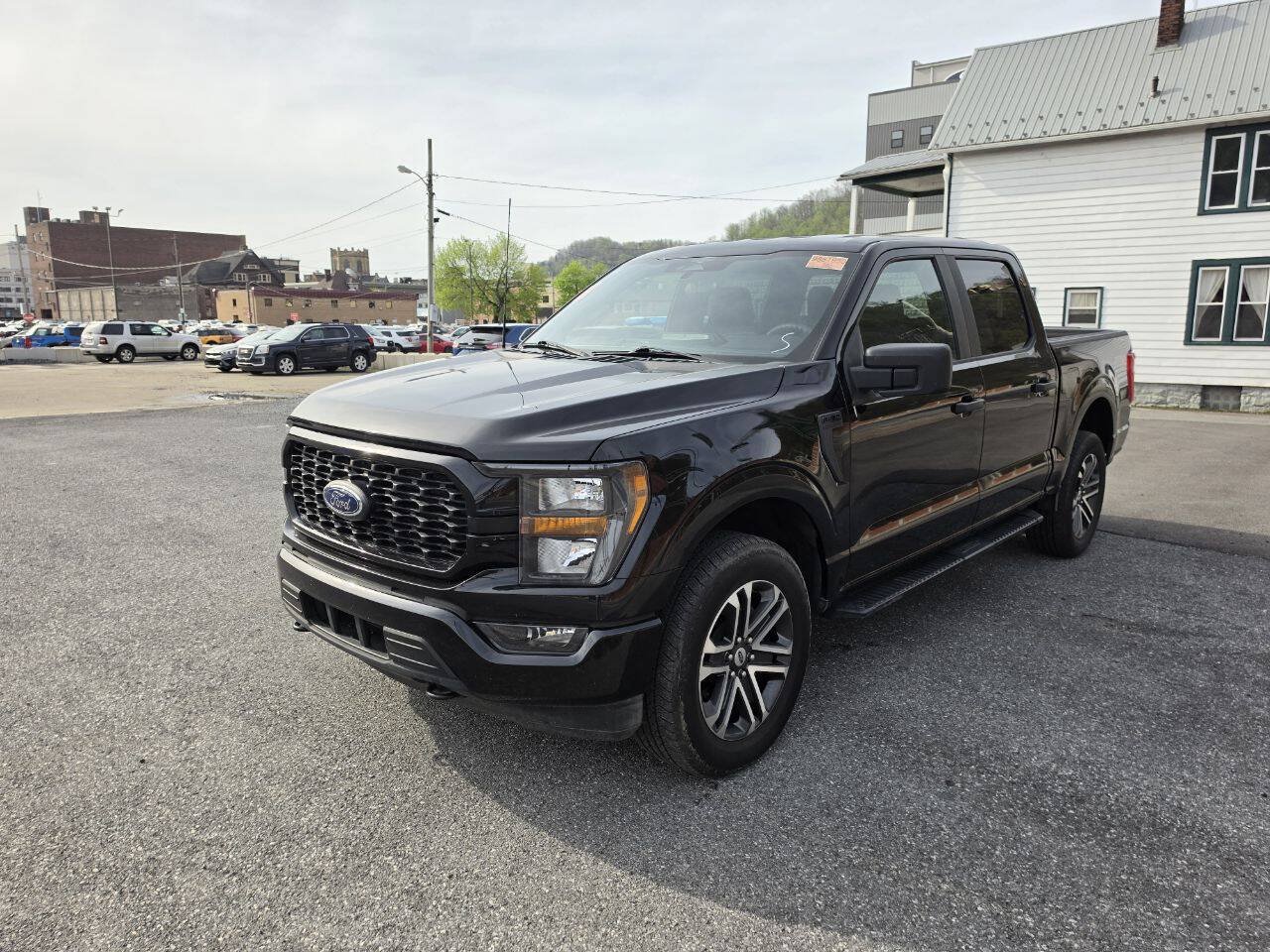 Used 2023 Ford F150 XL w/ STX Appearance Package AWD/4WD image 4