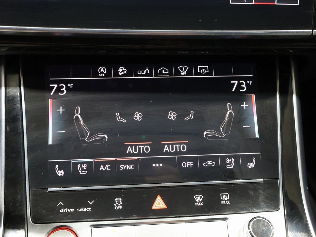 Used 2020 Audi SQ7 Prestige w/ Prestige Package image 31