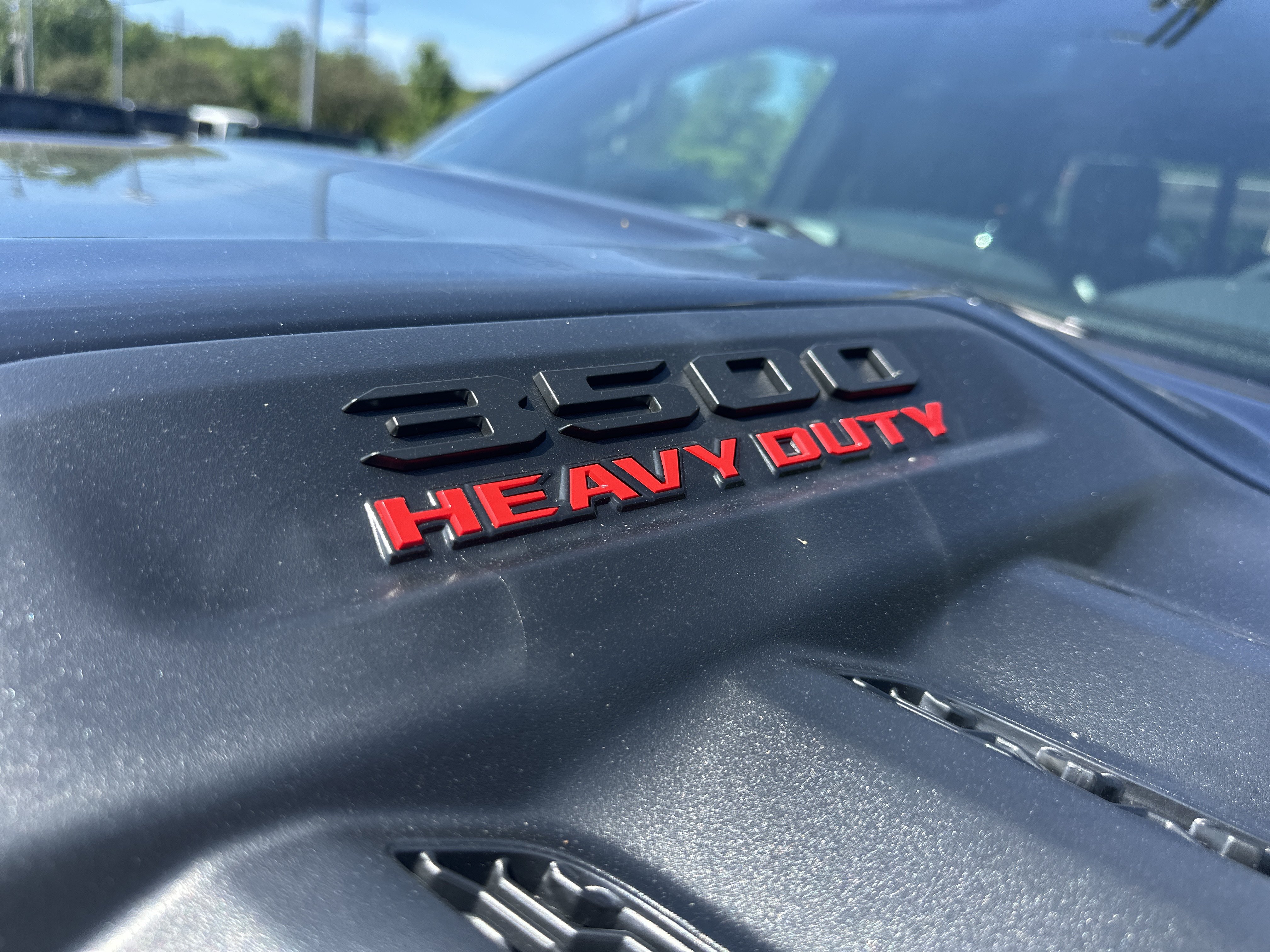 New 2026 RAM 3500 Laramie AWD/4WD image 25