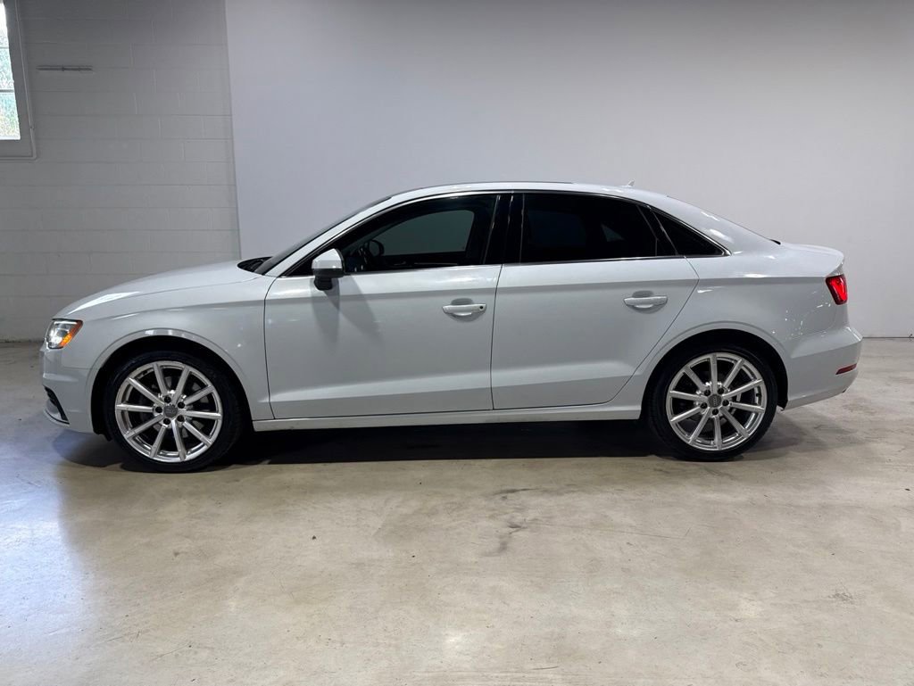 Used 2015 Audi A3 1.8T Premium w/ Cold Weather Package FWD image 4
