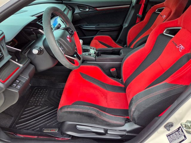 Used 2020 Honda Civic Type R image 10