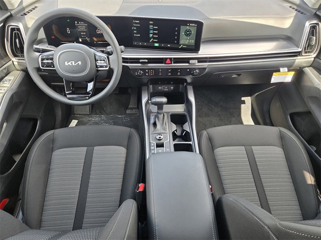 New 2025 Kia Sorento LX image 19