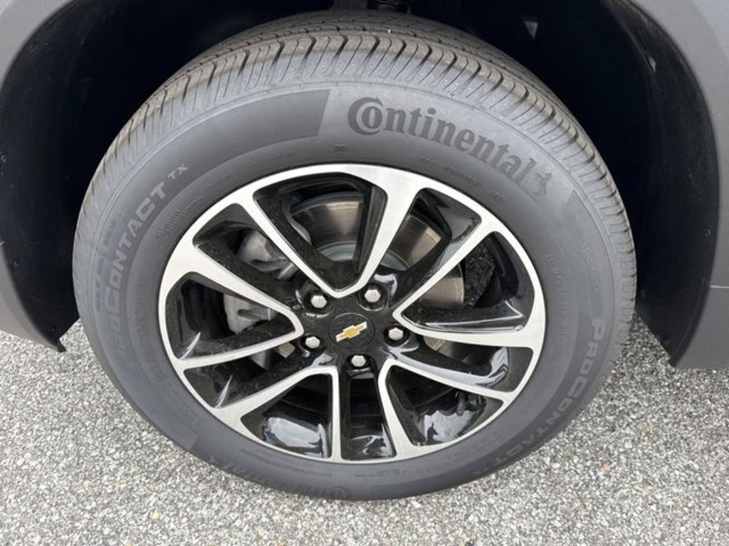 Used 2026 Chevrolet TrailBlazer LT w/ Convenience Package AWD/4WD image 9