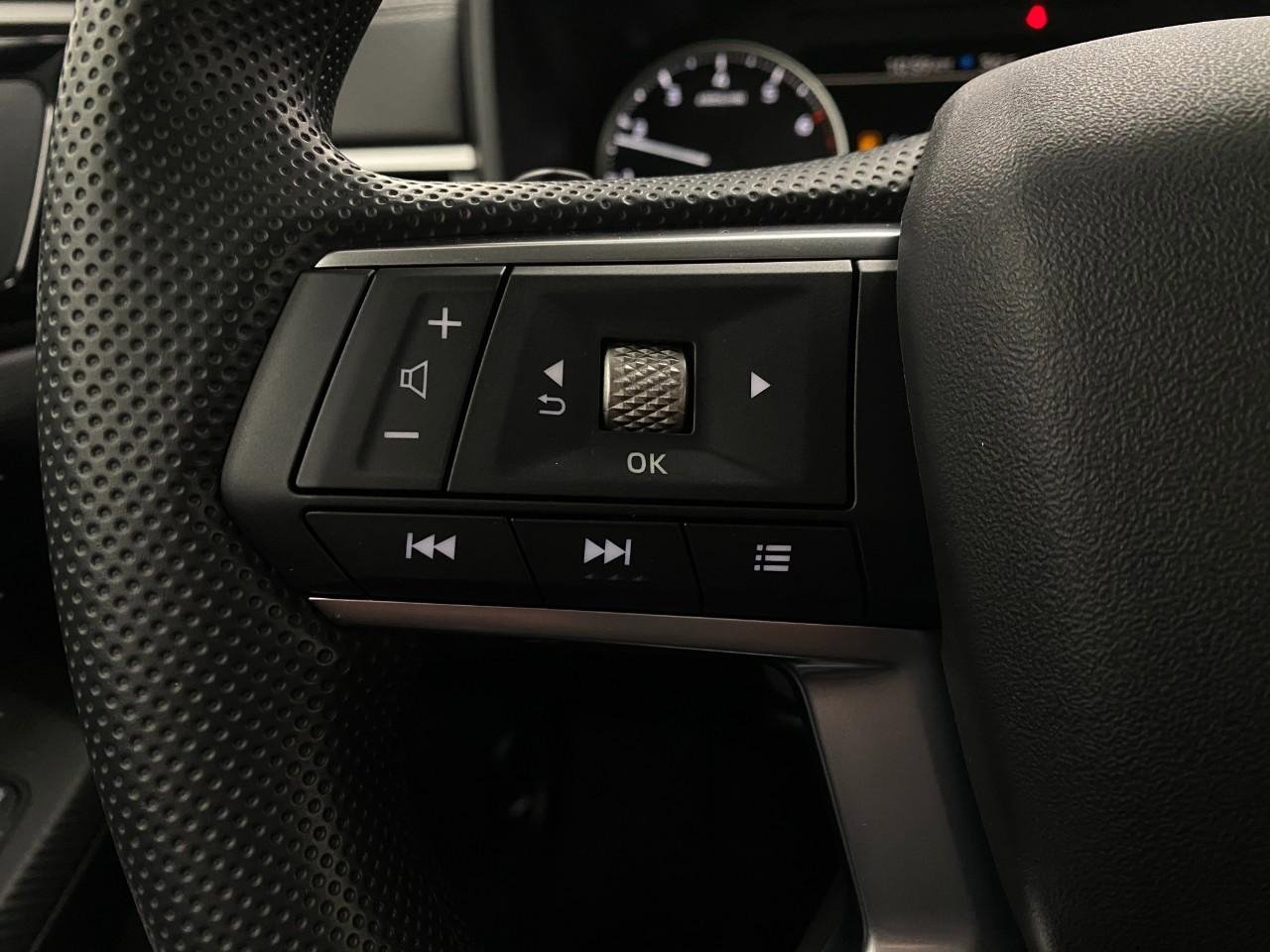 New 2026 Mitsubishi Outlander ES image 15