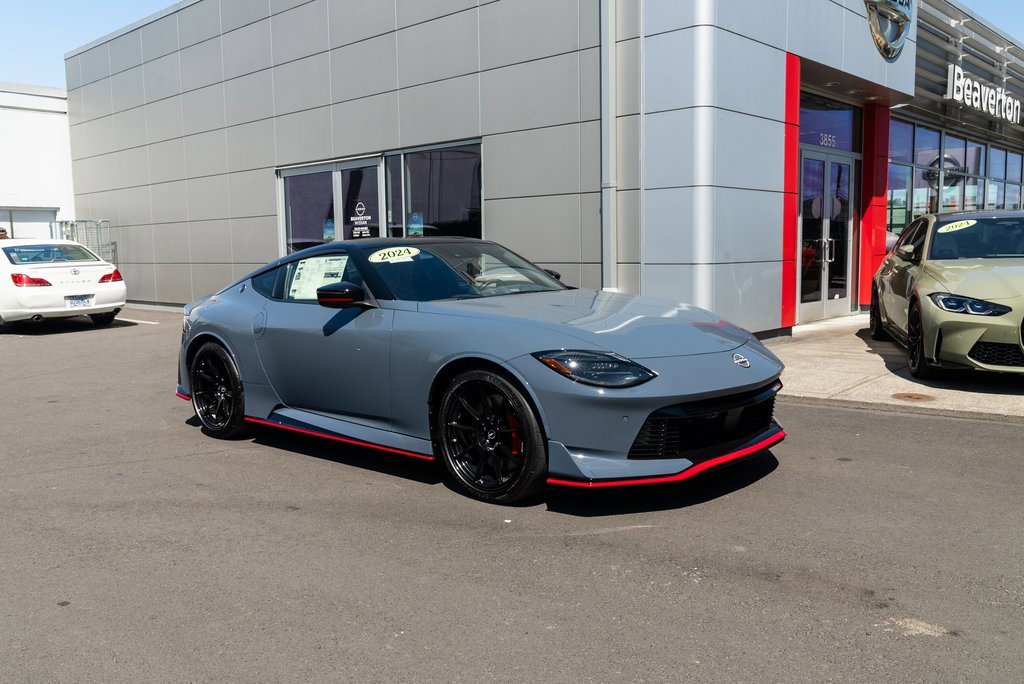 Used 2024 Nissan Z NISMO w/ Floor Mat Package image 24